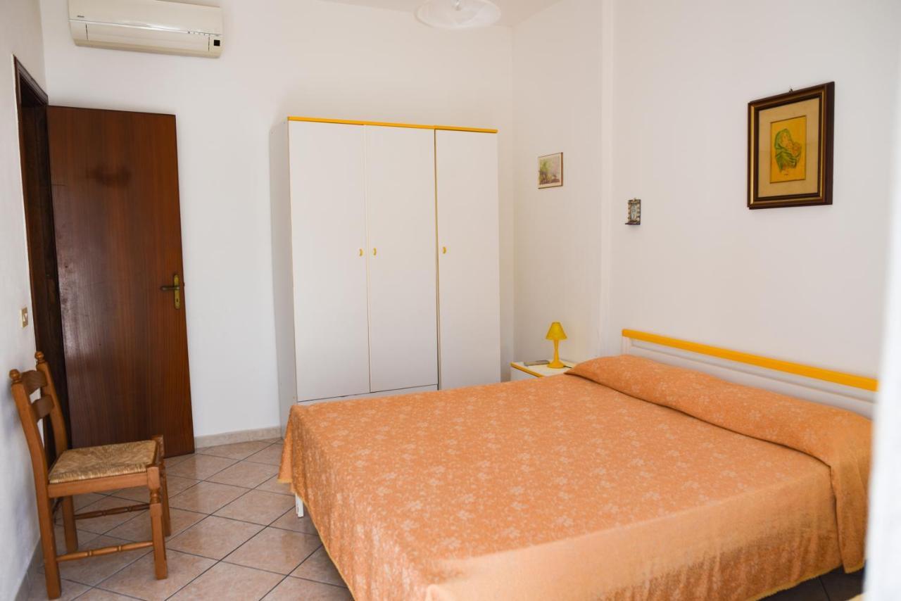 Marina Lunga Apartment Липари Екстериор снимка